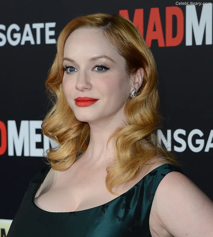 Christina Hendricks photo 20 of 2758