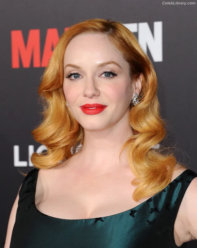 Christina Hendricks photo 1 of 2758