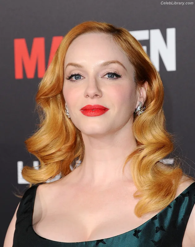Christina Hendricks photo 5 of 2758