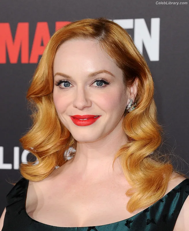 Christina Hendricks photo 6 of 2758