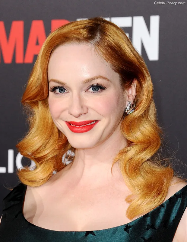 Christina Hendricks photo 8 of 2758