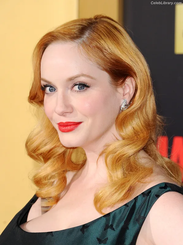Christina Hendricks photo 12 of 2758