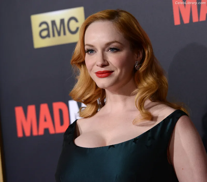 Christina Hendricks photo 22 of 2758