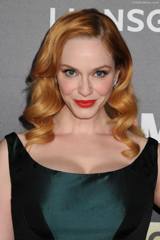 Christina Hendricks photo 11 of 2758