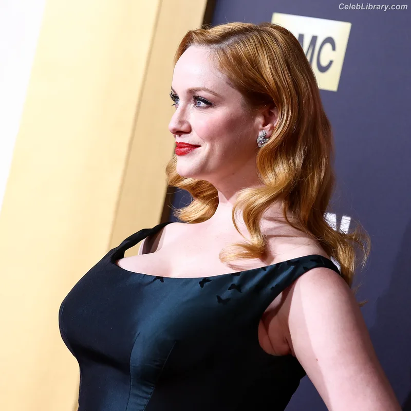 Christina Hendricks photo 5 of 2758