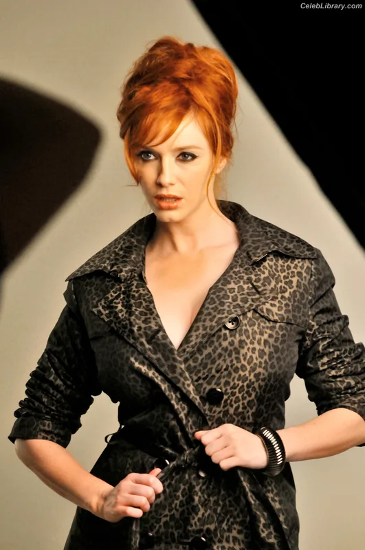 Christina Hendricks photo 7 of 2758