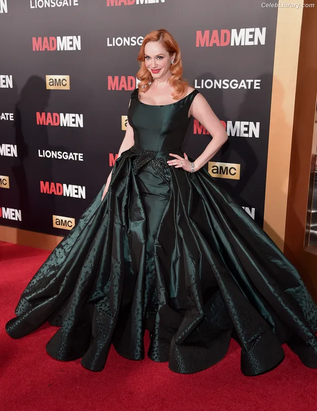 Christina Hendricks photo 21 of 2758