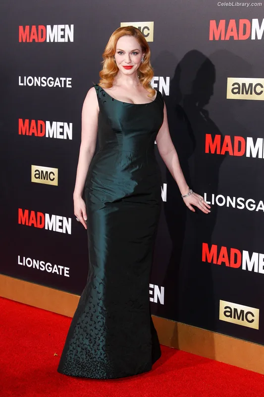 Christina Hendricks photo 4 of 2758