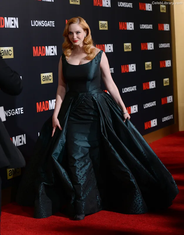 Christina Hendricks photo 21 of 2758