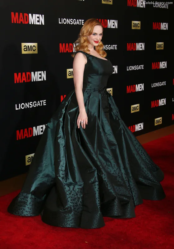 Christina Hendricks photo 22 of 2758