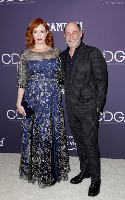 Christina Hendricks photo 23 of 2758