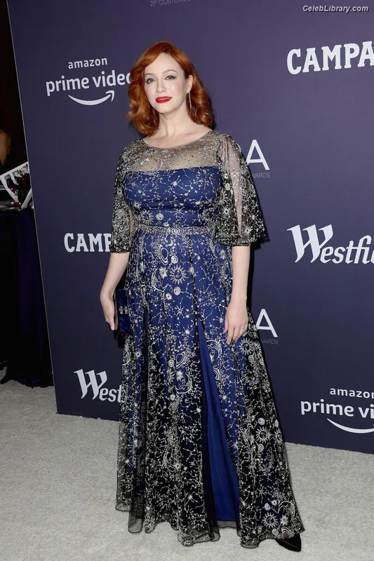 Christina Hendricks photo 4 of 2758