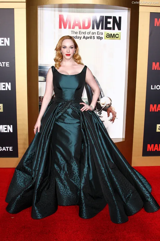 Christina Hendricks photo 19 of 2758