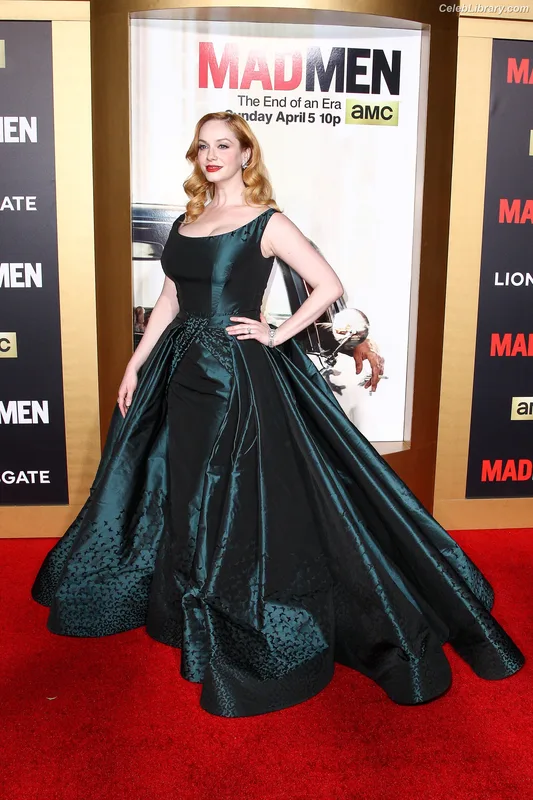Christina Hendricks photo 9 of 2758