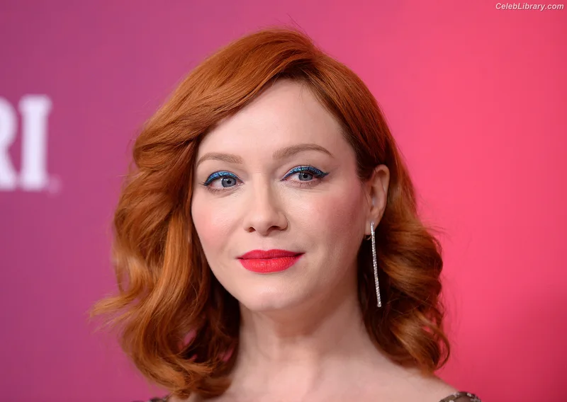 Christina Hendricks photo 10 of 2758