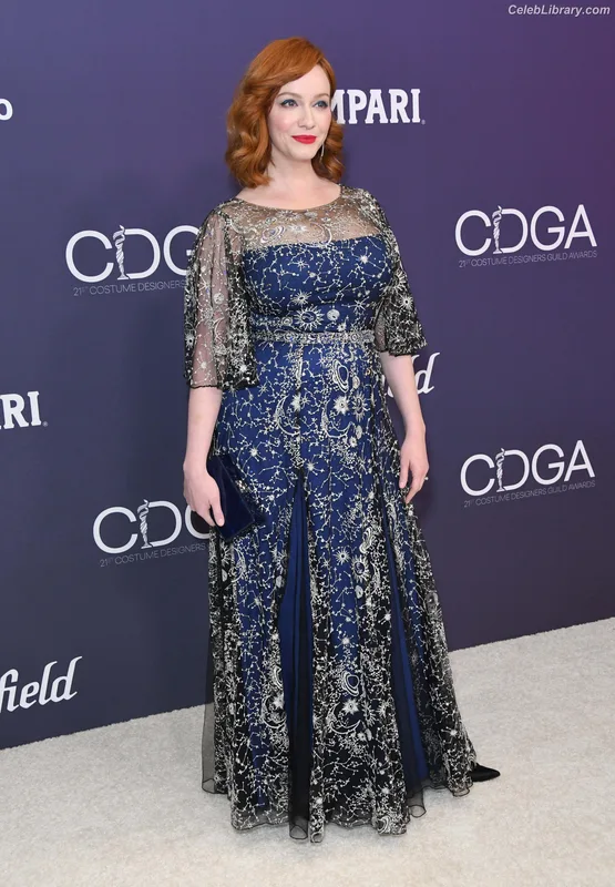 Christina Hendricks photo 14 of 2758