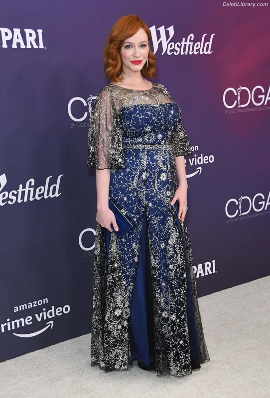 Christina Hendricks photo 16 of 2758
