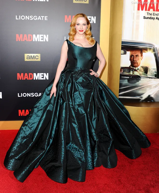Christina Hendricks photo 21 of 2758