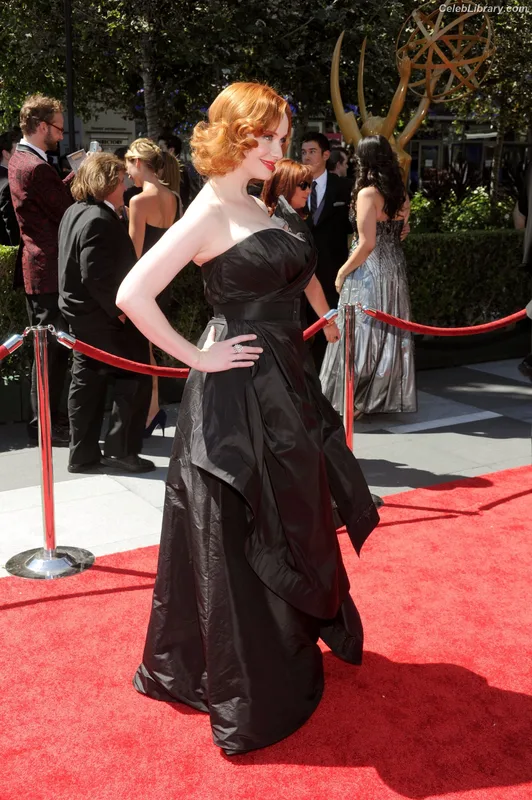 Christina Hendricks photo 12 of 2758