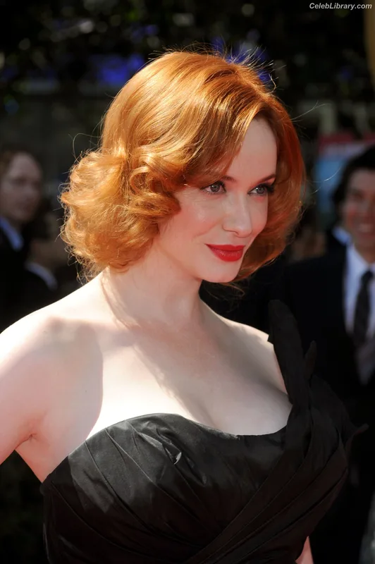 Christina Hendricks photo 18 of 2758