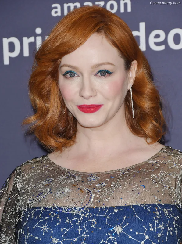 Christina Hendricks photo 7 of 2758