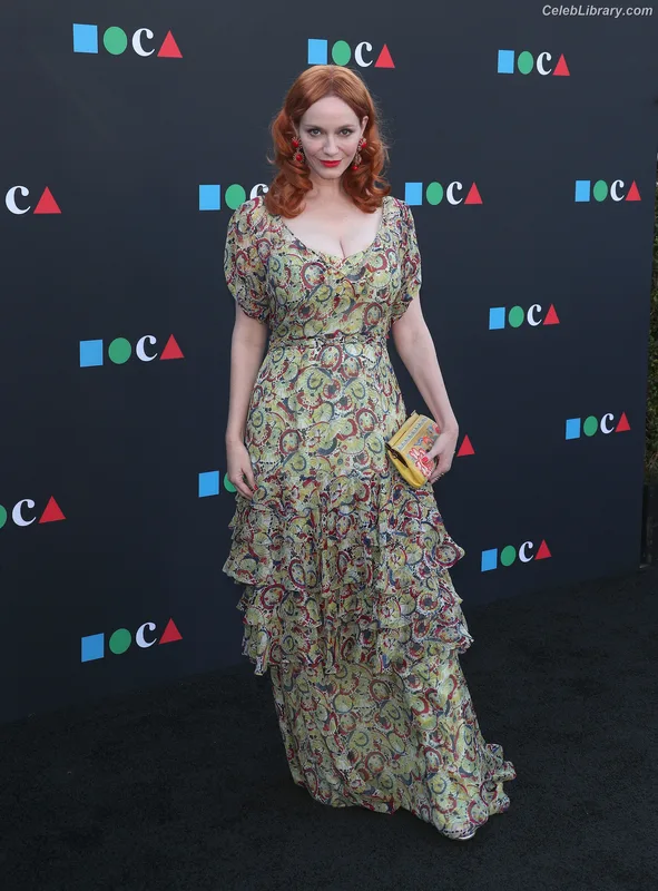 Christina Hendricks photo 21 of 2758