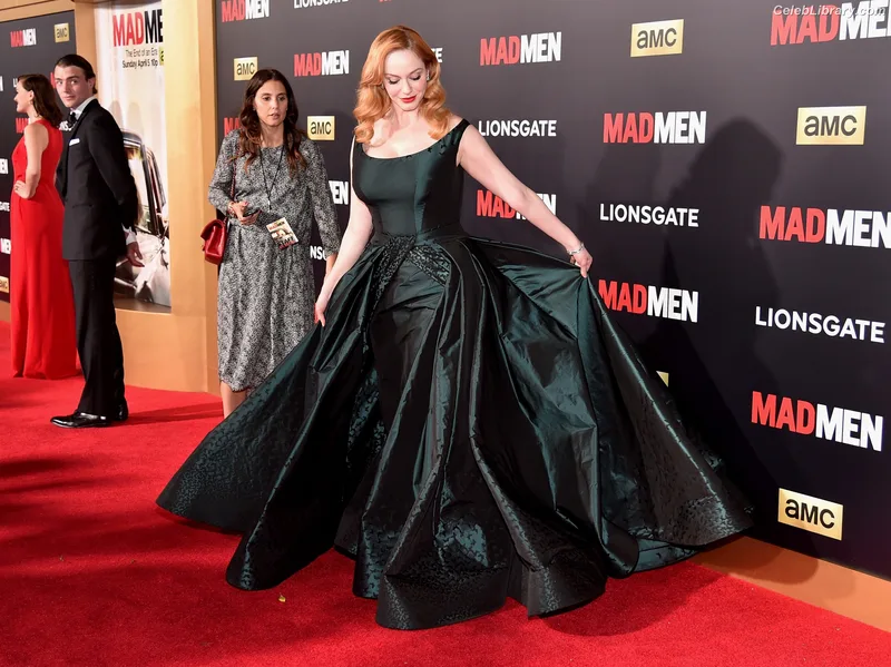Christina Hendricks photo 10 of 2758
