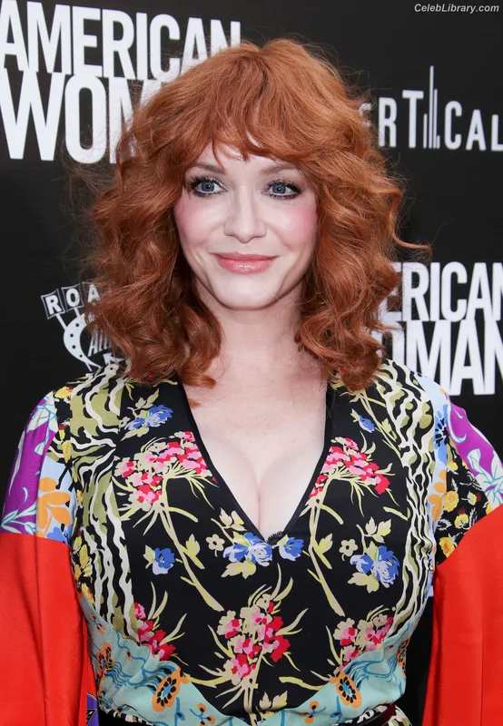 Christina Hendricks photo 12 of 2758