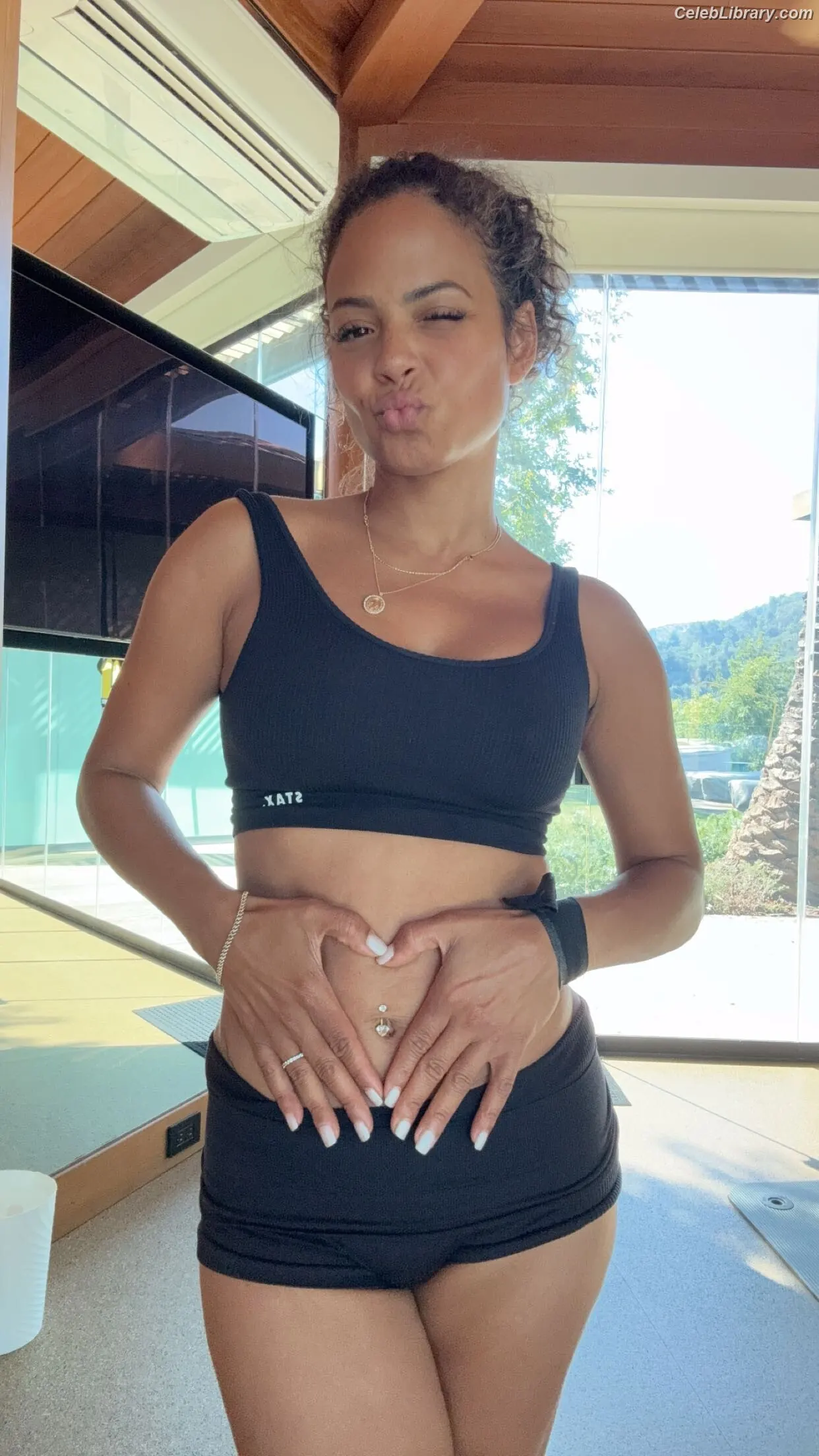 Christina Milian photo 10 of 370