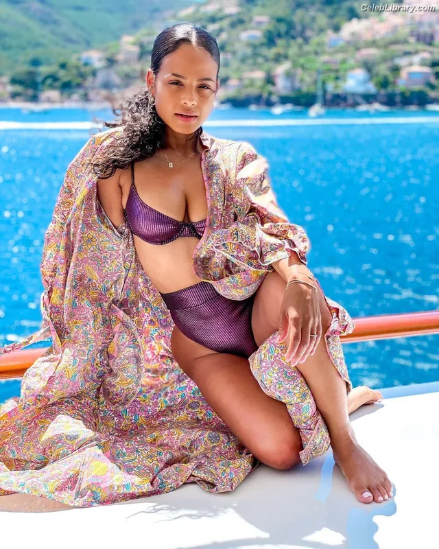 Christina Milian photo 5 of 360