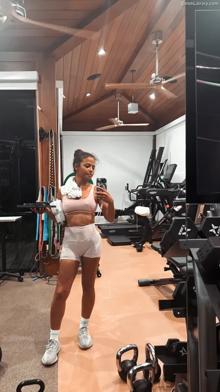 Christina Milian photo 19 of 360