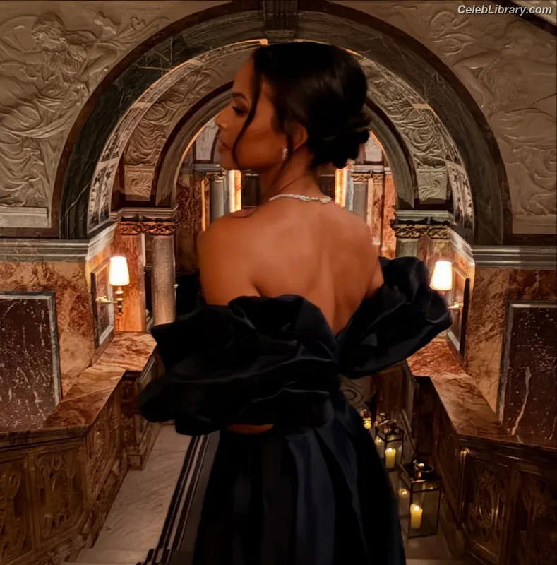 Christina Milian photo 13 of 360