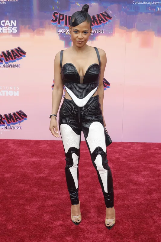 Christina Milian photo 2 of 360