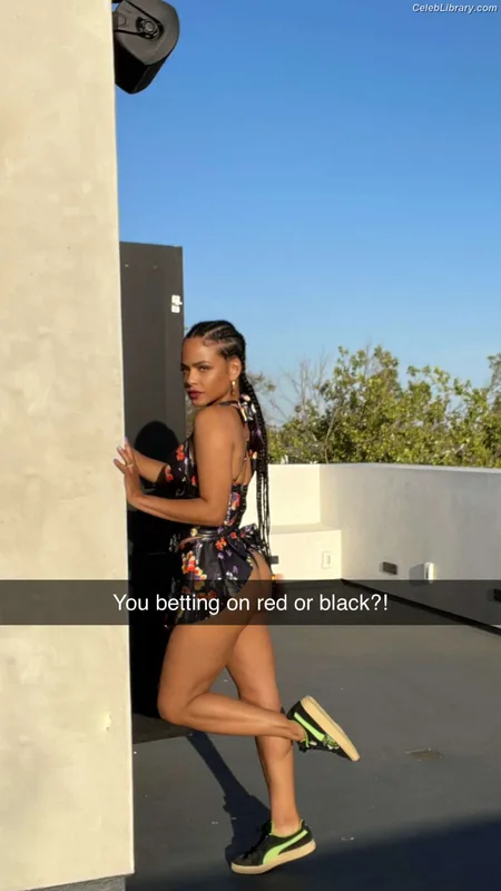 Christina Milian photo 4 of 360