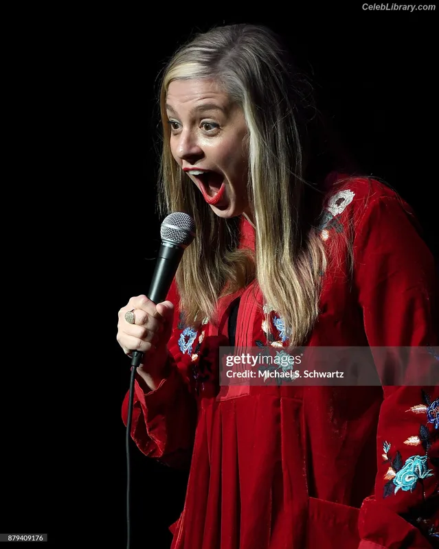 Christina Pazsitzky photo 6 of 36