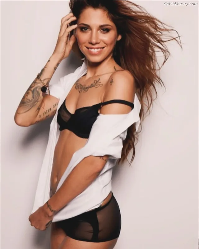 Christina Perri photo 9 of 31