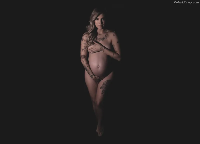 Christina Perri photo 20 of 31