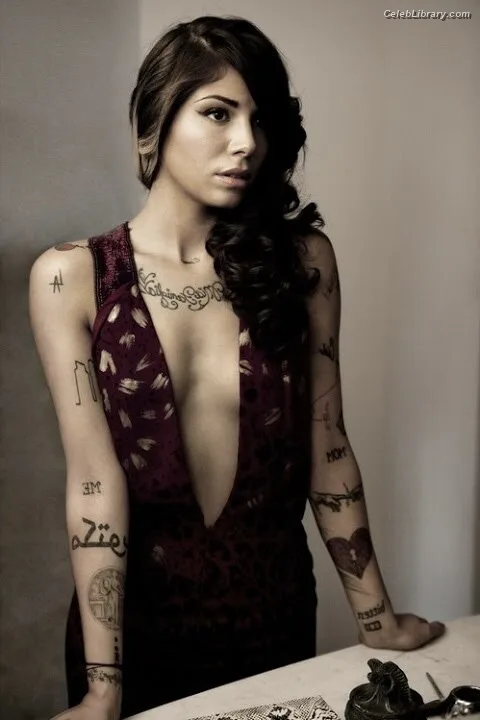Christina Perri photo 1 of 31