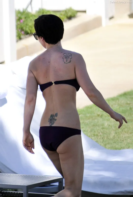 Christina Ricci photo 10 of 160