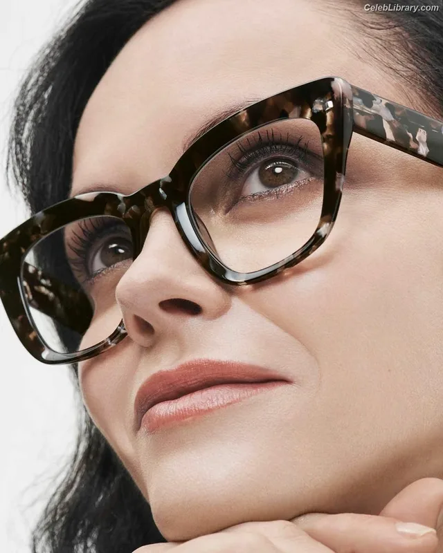 Christina Ricci photo 15 of 160