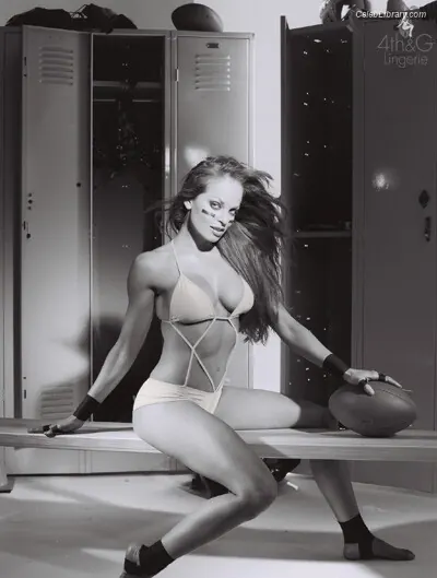 Christy Hemme photo 1 of 592