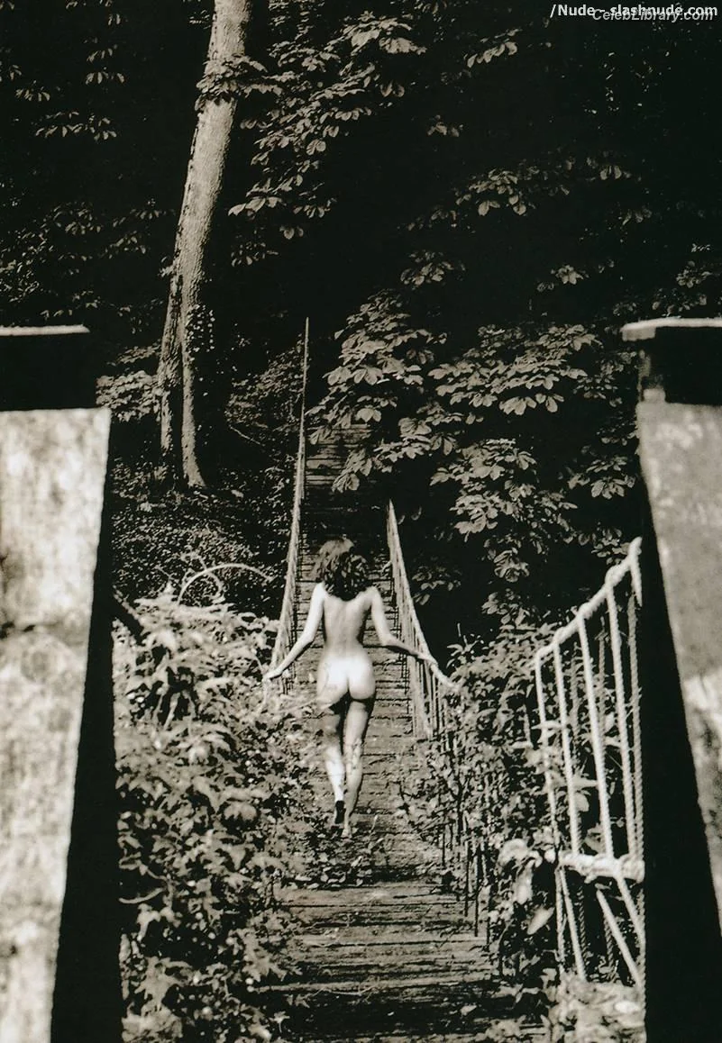 Christy Turlington photo 7 of 61