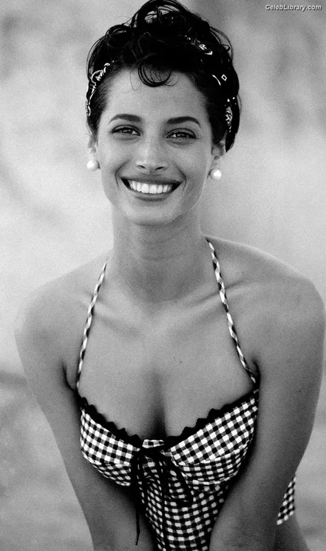 Christy Turlington photo 5 of 62