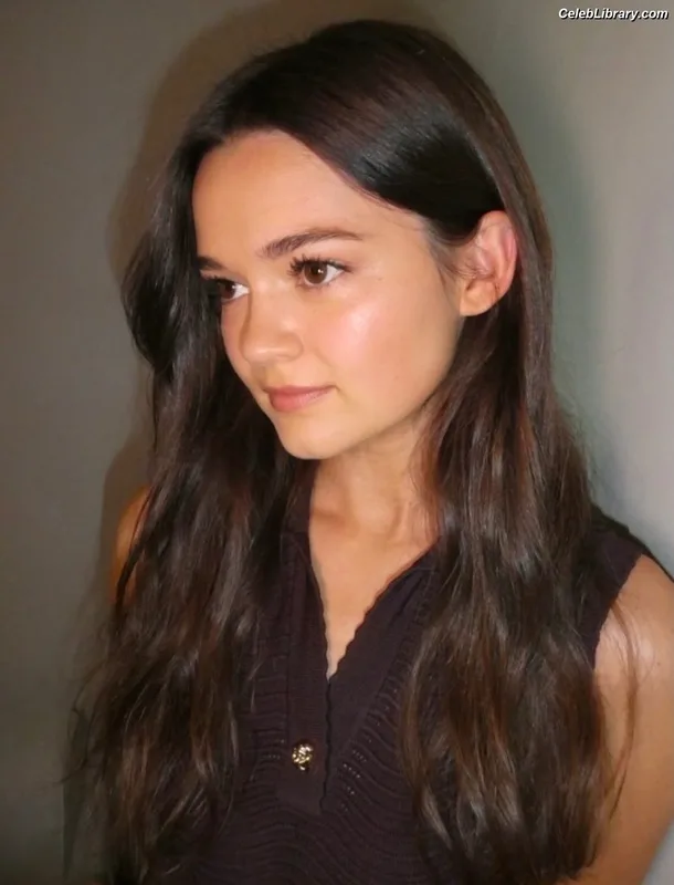 Ciara Bravo photo 19 of 126
