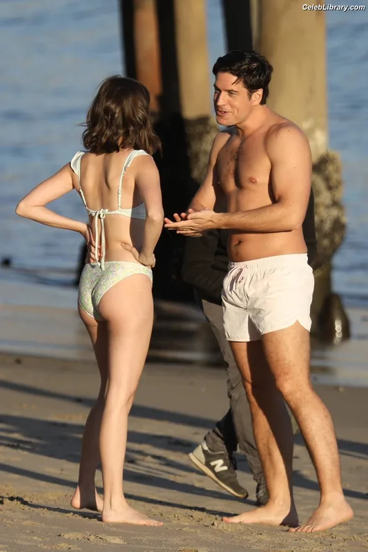 Ciara Bravo photo 15 of 126