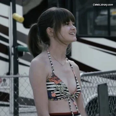Ciara Bravo photo 19 of 126