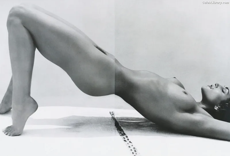Cindy Crawford photo 21 of 117