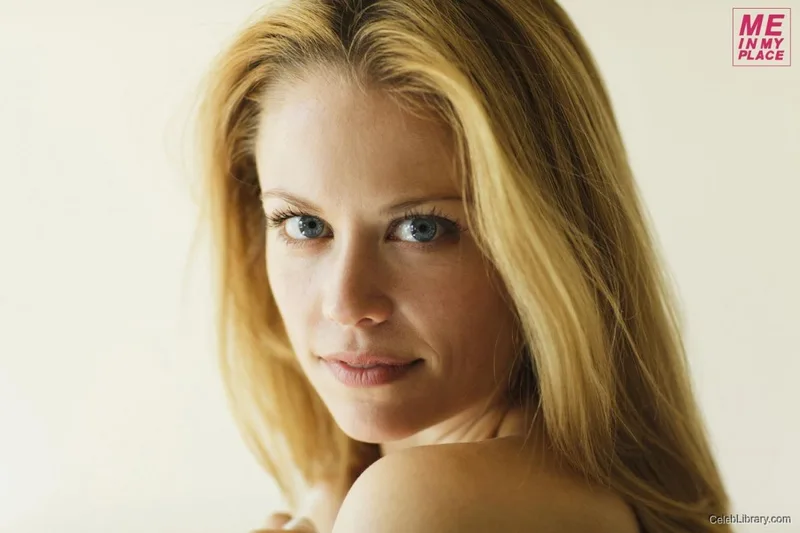 Claire Coffee photo 4 of 85