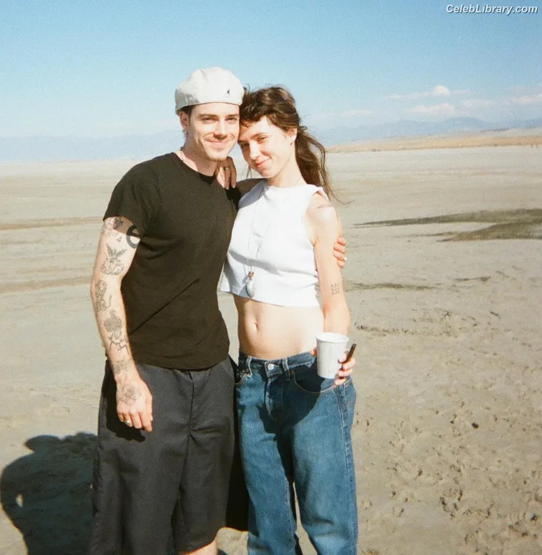 Claire Cottrill photo 20 of 549