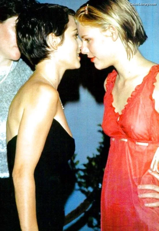 Claire Danes photo 3 of 23